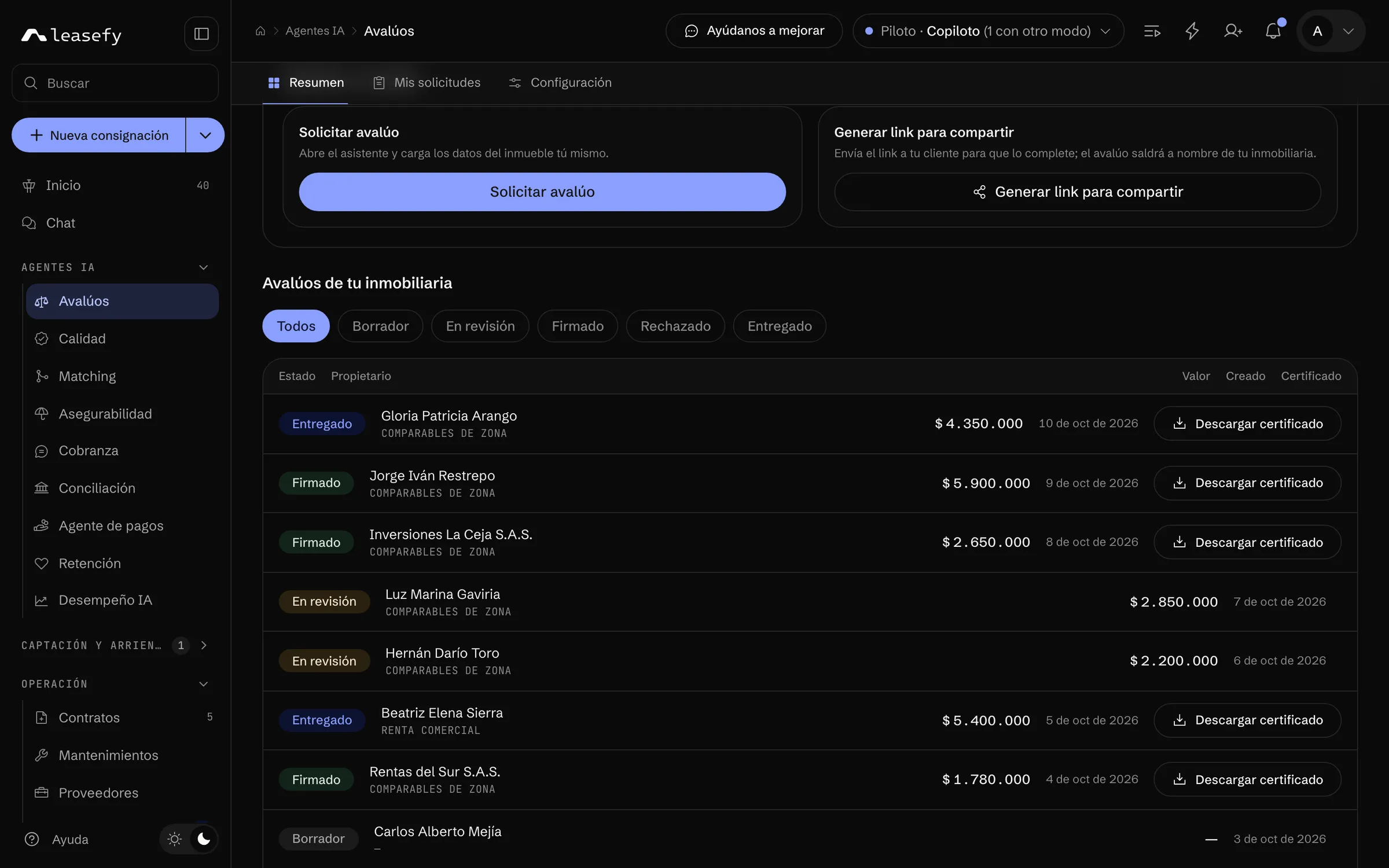 Avalúos de la inmobiliaria con su valor y su certificado (modo oscuro)